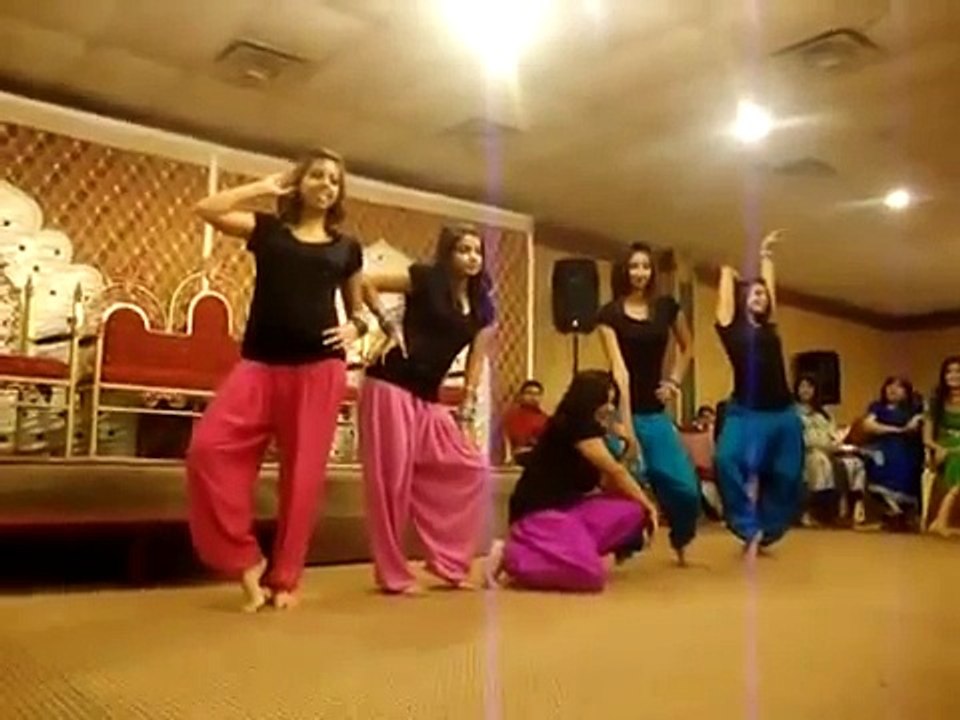 Copy of Shaadi Dance Delhi and punjab Girls dancing