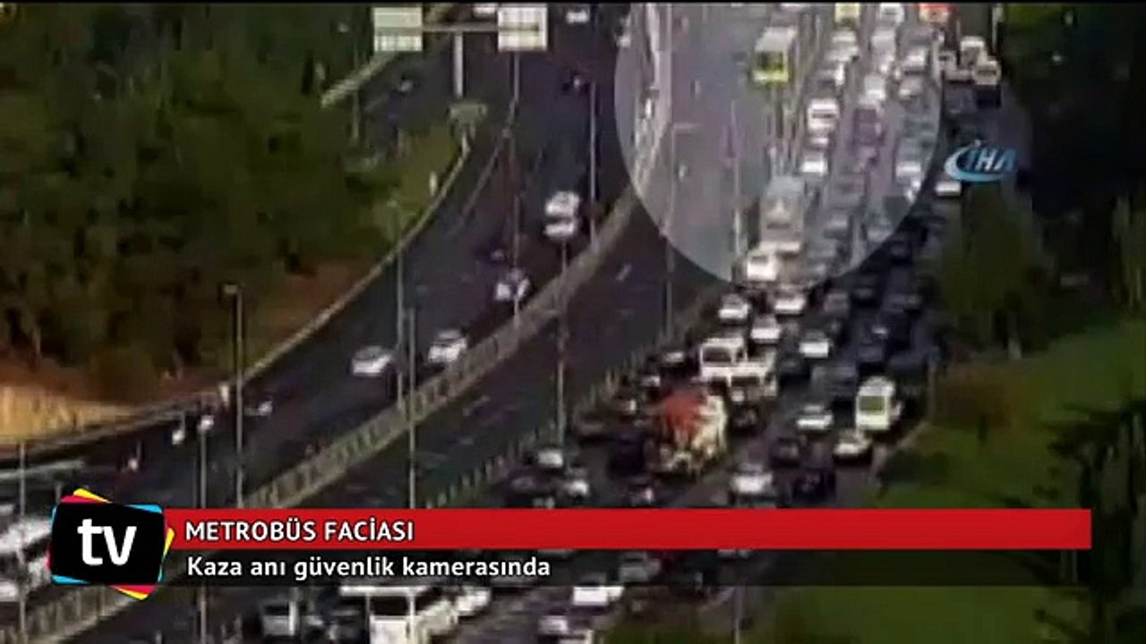 11 injured in metrobus accident in Istanbul after passenger