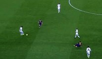 Raphael Varane dribble Leo Messi