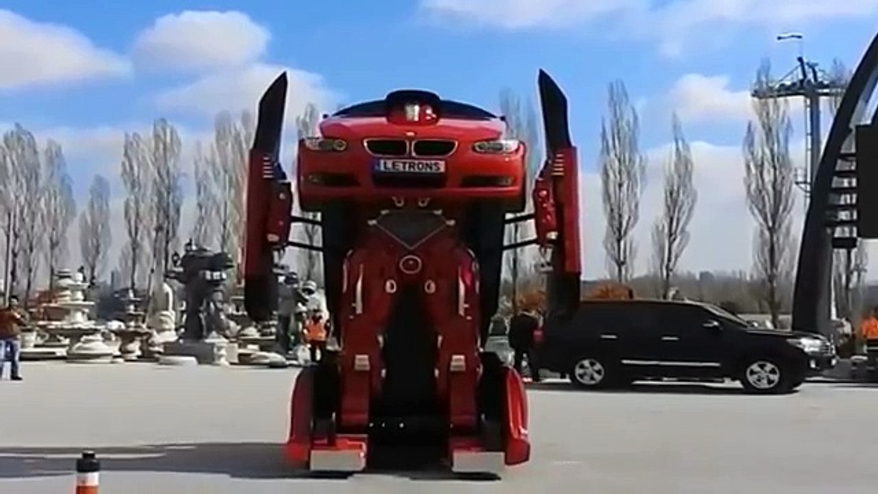 Une vraie voiture Transformers