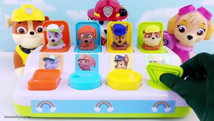Sofia the First Move to Fun Play House Castle with DIY Cubeez Blind Box Toy