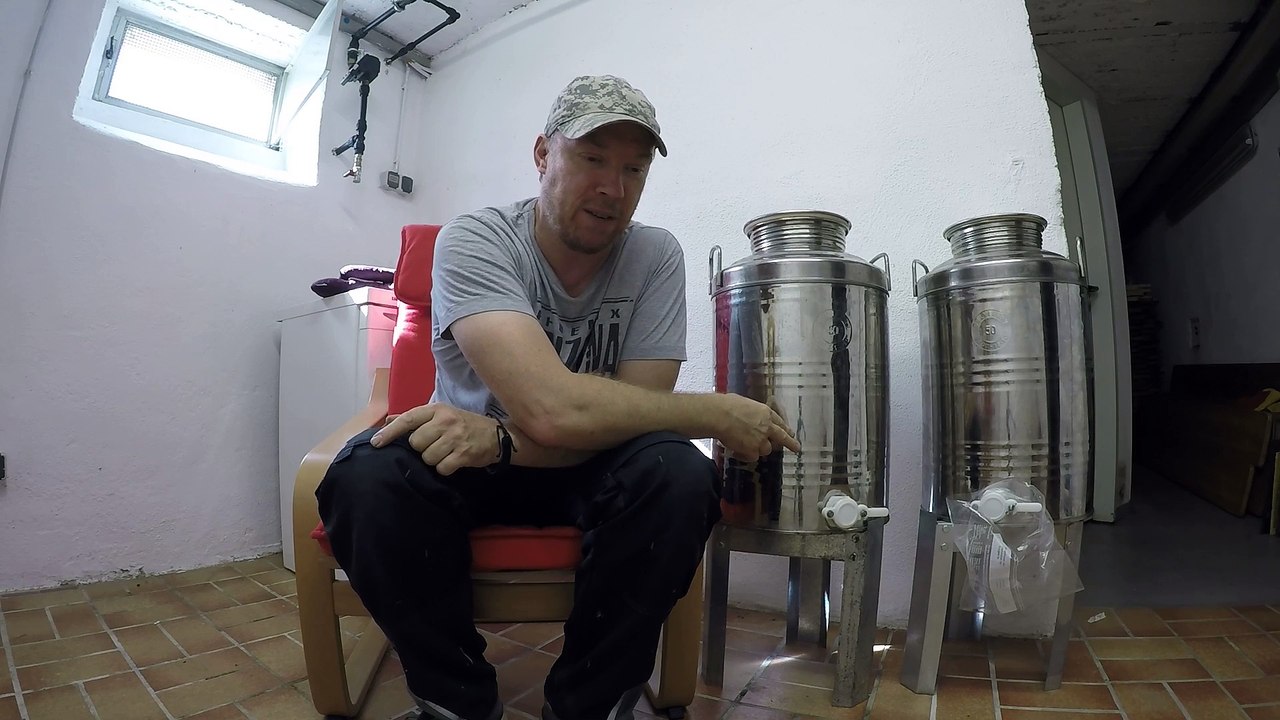 Füttern mit Zuckerlösung