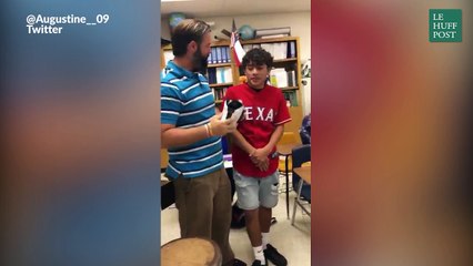 Cet élève a offert le cadeau de ses rêves à son professeur