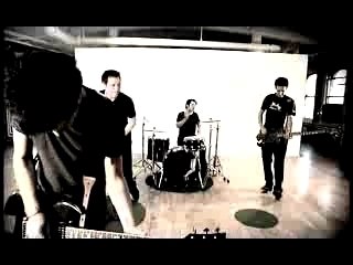 Girls against boys - basstation