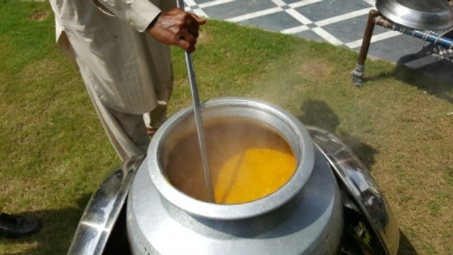Haleem Daigh (Lentil Stew) | Home Cooked | Lahore Street Food II | Cooked for 100 People
