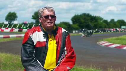 Crean la moto más rápida del mundo con una sola rueda