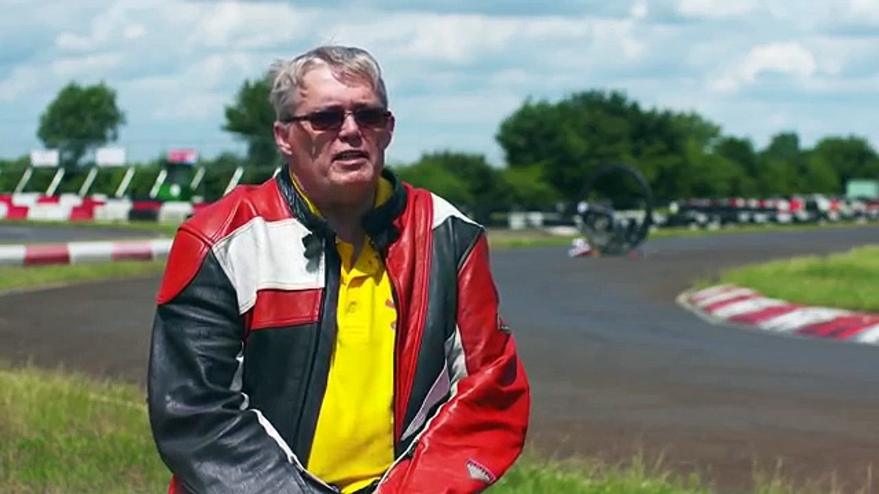 Crean la moto más rápida del mundo con una sola rueda