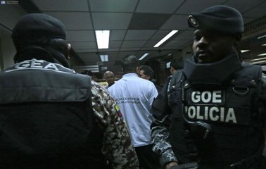 Procesado anuncia grabaciones comprometedoras en caso de pases policiales