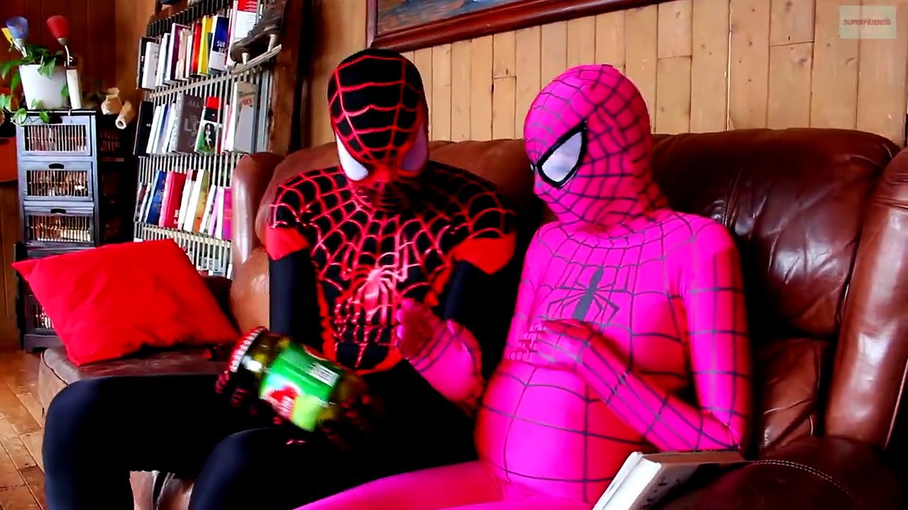 Spiderman, Frozen Elsa & Pink Spidergirl w_ Doctor! Spiderbaby is sick! Superheroes in Real Life part 6
