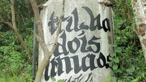 Trilha do Morro Dois Irmãos no Vidigal | PARTIU RIO com Damon&Jo