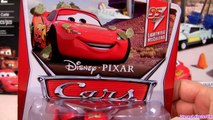 new Cars 2 Cactus Lightning McQueen NEW Diecast Mattel Disney World Grand Prix Pixar Relâmpago