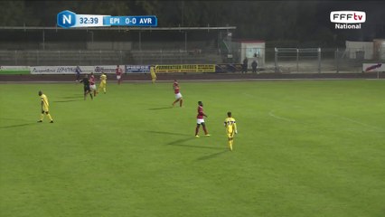 Belle interception, mais Marques est hors-jeu