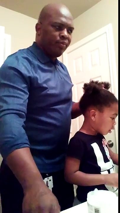 Girl Encouraging Her Dad While He Does Her Hair Is Too Much