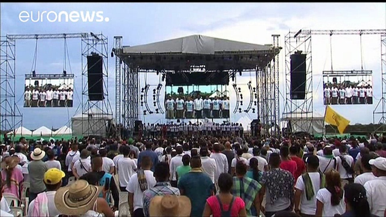 Kolumbien: Farc-Rebellen stimmen für Friedensabkommen