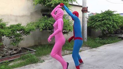 Spiderman vs Joker Circus Frozen Elsa vs Pinks SpiderGirl Dacing Superhero fun-XRcCJ4_SmT0 part 3