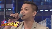 It's Showtime: Ryan Bang gongs Jhong Hilario