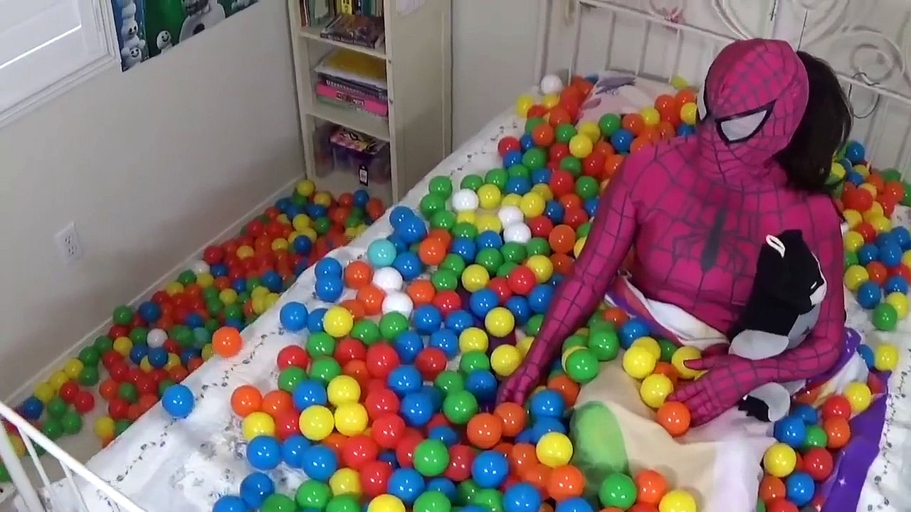 THE MASK VS PREGNANT PINK SPIDERGIRL VS VENOM BABY W_ SPIDERMAN FUNNY REAL IN LIFE part 10