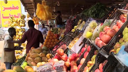 ترحيب شعبي بالسودان بحظر استيراد الفواكه والخضار المصرية