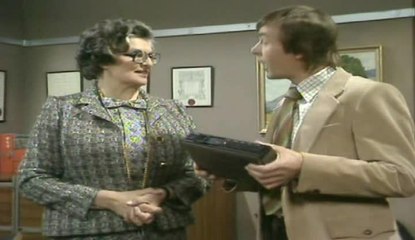 Mind Your Language - S 3 E 6 - Repent At Leisure