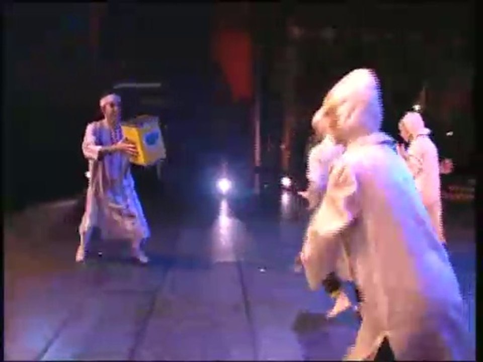 Lets start the last week of this year i joy ans happines and may the new year start start with joy   