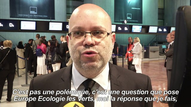 Attentat de Nice: le pape reçoit familles en deuil et victimes