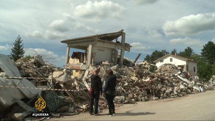Italy: Earthquake town awaiting reconstruction one month on