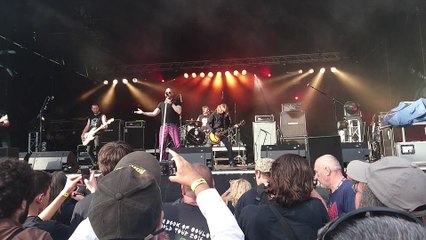 DIAMOND HEAD au Raismesfest 2016 (extrait final de Borrowed Time)