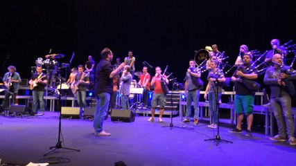 Répétition de Melezour, nouvelle création du Bagdad Kemper