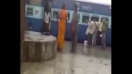 Stupid Husband Got What He Deserved | whatsapp funny fight video