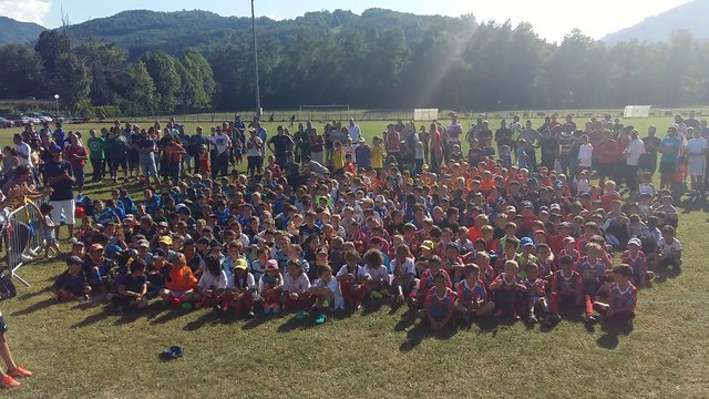 Rassemblement des U9 pour photo et remerciements du District