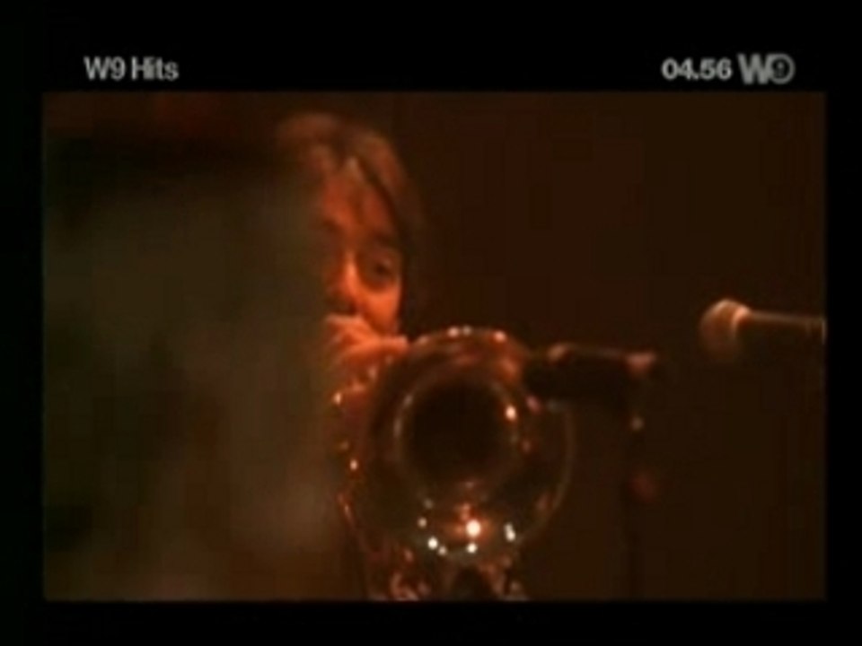 Vanessa paradis-l eau a la bouche(live)