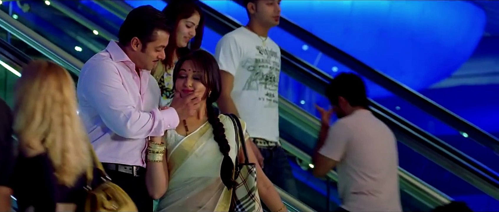 Chori Kiya Re Jiya - Dabangg (1080p HD Song)