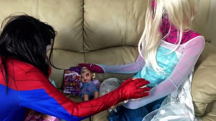 Twin Frozen Elsa Orbeez Bath! - Spiderman vs Frozen Elsa - Funny  part 4