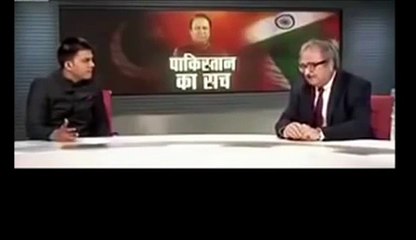 پاکستان بھارت پر ضرور ایٹم بم مارے گا ۔۔ بھارتی اینکر نے قرآن کی آیات سنا کر بھارت میں ہلچل مچادی، وائرل ویڈیو