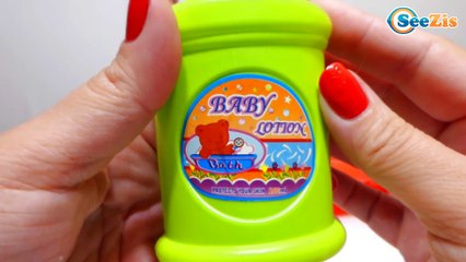Распаковка новой игрушки от Ники. Девочка Ника купает Куклу - Видео для детей Baby Love Bath Time
