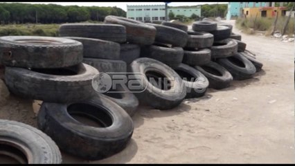 Ora News – Velipojë, goma në vendin ku humbën jetën 4 të rinjtë