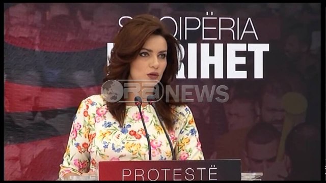 Ora News - PD i rikthehet akuzave: Rama fsheh 80 mijë dollarë për foton me Obamën