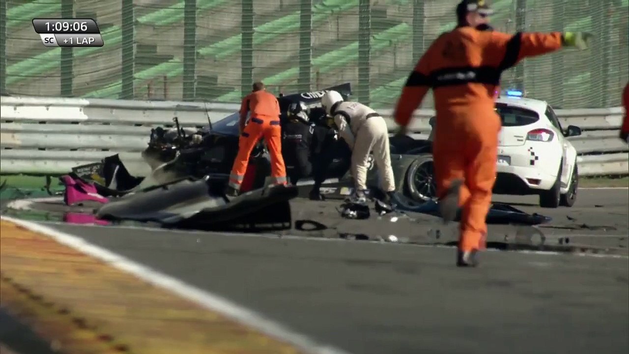 Renault RS01 Championship Spa Start Sijthoff Andersen Mendez Huge Crash