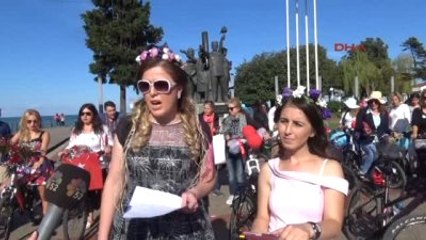 Ordu?da ?süslü Kadınlar? Bisiklete Bindi