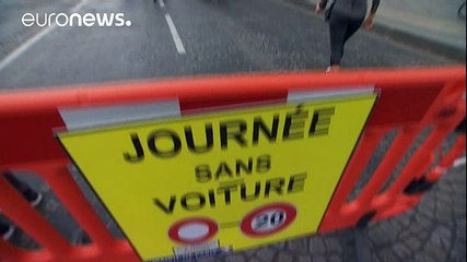Paris holds second 'car-free day' against pollution