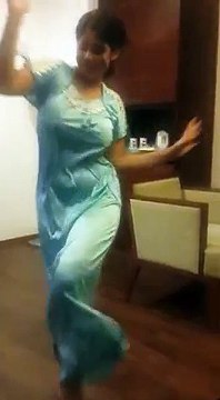 Beautiful Cute Sexy Girls Dance