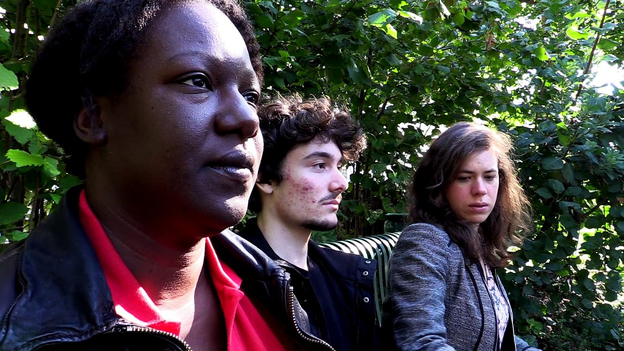 JEU DE MAINS JEU INCERTAIN