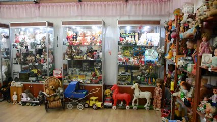 В городе К. Музей любимой игрушки