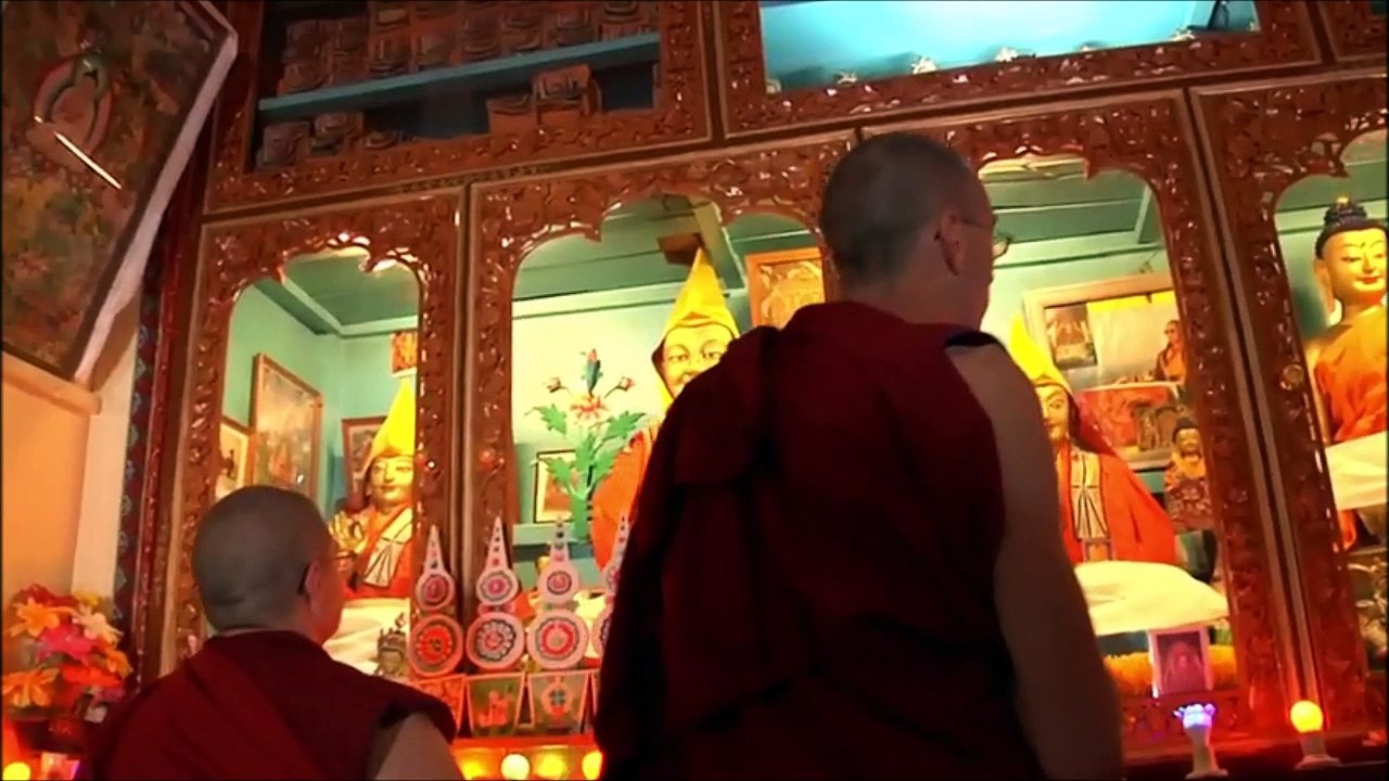 Un voyage au tibet pour être ordonné moine...