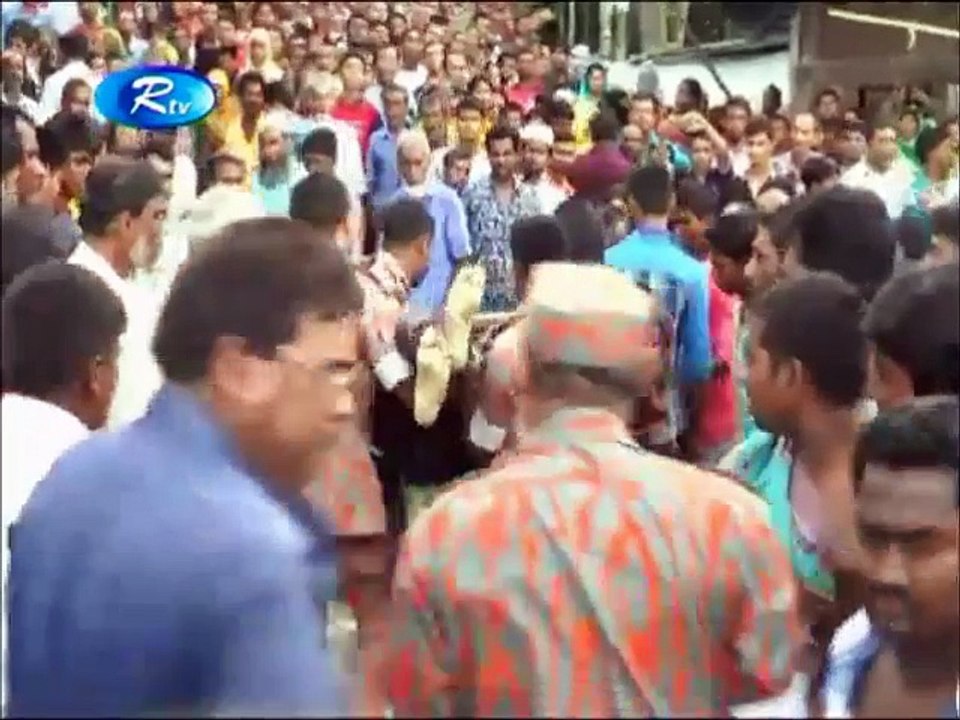বরিশালে সন্ধ্যা নদীতে ট্রলারডুবি ১২ জনের মরদেহ উদ্ধার !!!