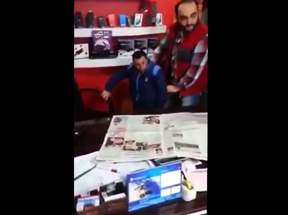 When Midgets And Dwarfs Get Angry Compalation Try Not To Laugh