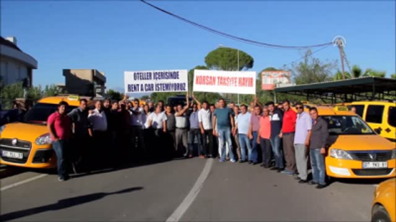 Taksicilerden "Kontak Kapatma" Eylemi