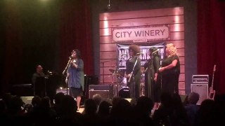 CeCe Winans, 'Why Me (Lord)' song by Kris Kristofferson (Nashville, 25 September 2016)