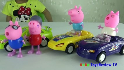 Peppa Pig toys outing park - Playing slide - Swings - toggles 4