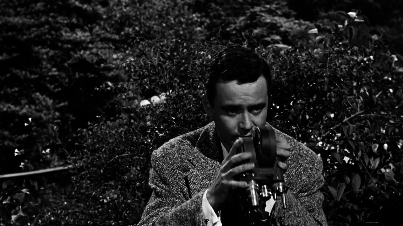 Judy Holliday feet - YouTube